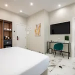 Hotel 69 Boutique 2*
